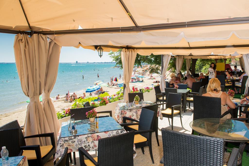 Iris Beach Hotel Święty Włas Zewnętrze zdjęcie